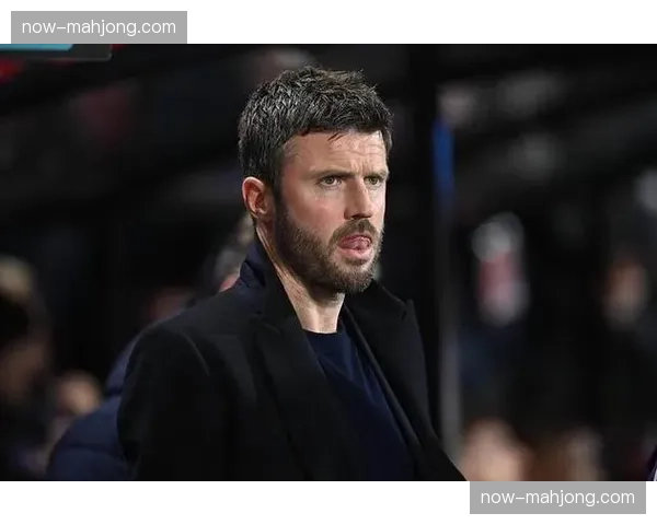 曼联卡里克质疑裁判判罚 两相似动作不同处理